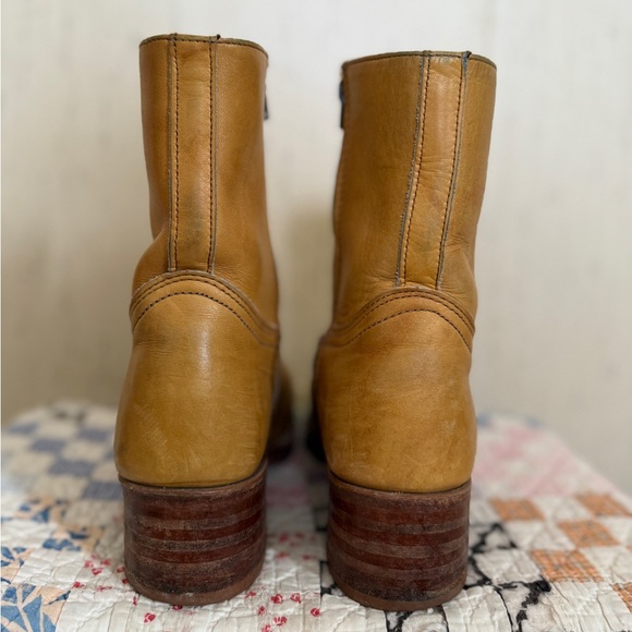 Short Frye Campus Boots - Picture 5 of 9